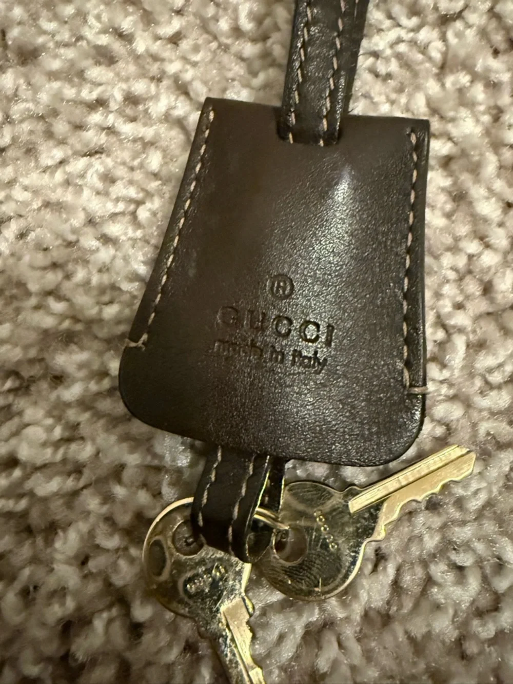 Gucci Gold Padlock Key Charm with Brown Leather holder A2 - Picture 4 of 8